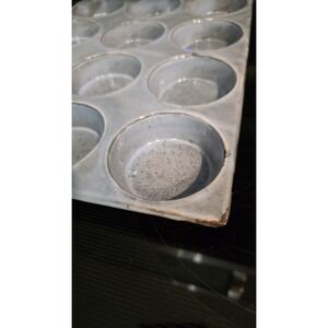 VTG Grey Enamel 12 Muffin Pan Farmhouse Cottage Kitchen Decor Bakeware 14.5"x11"